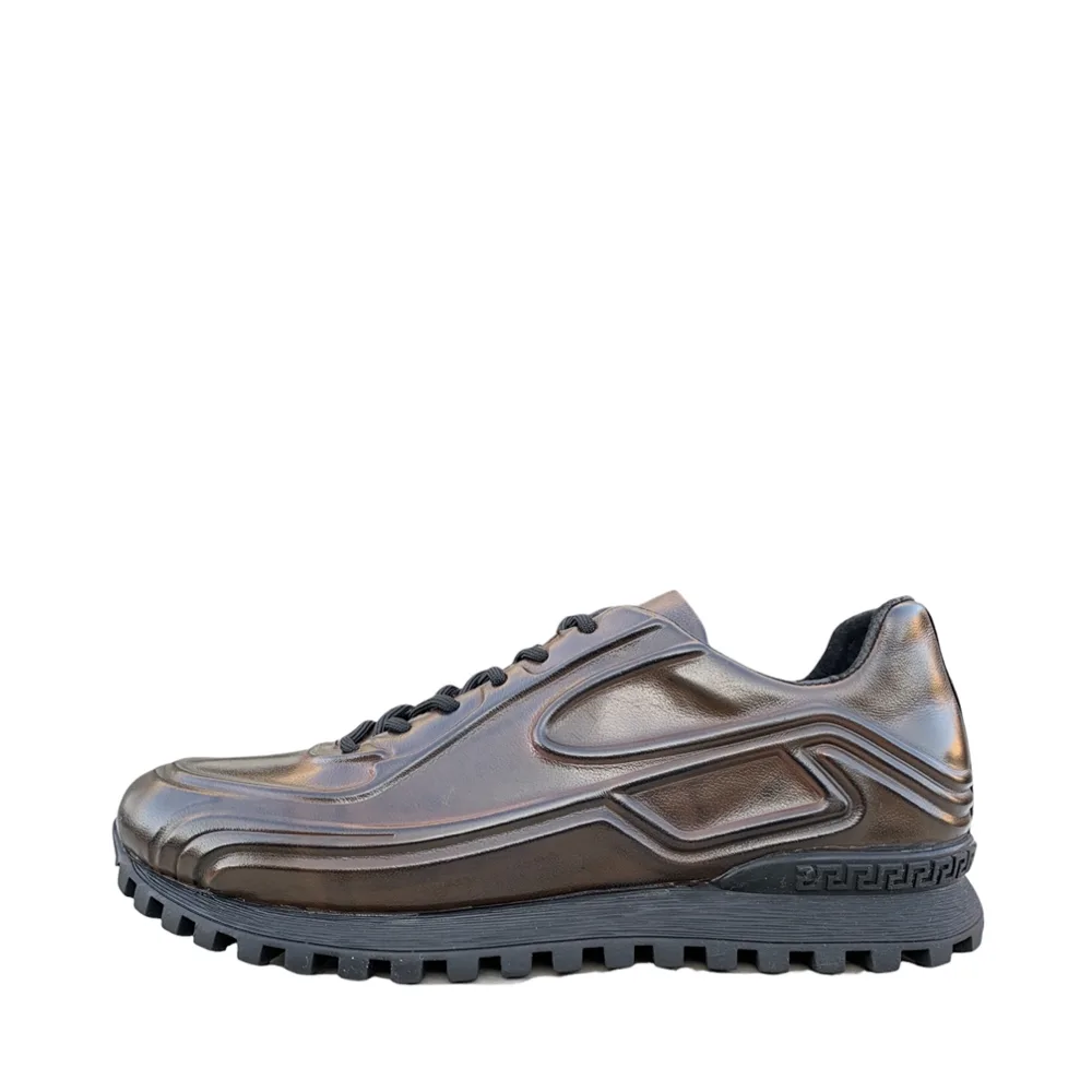 B2 Obsidian Runway Brown Lace-up Sneakers
